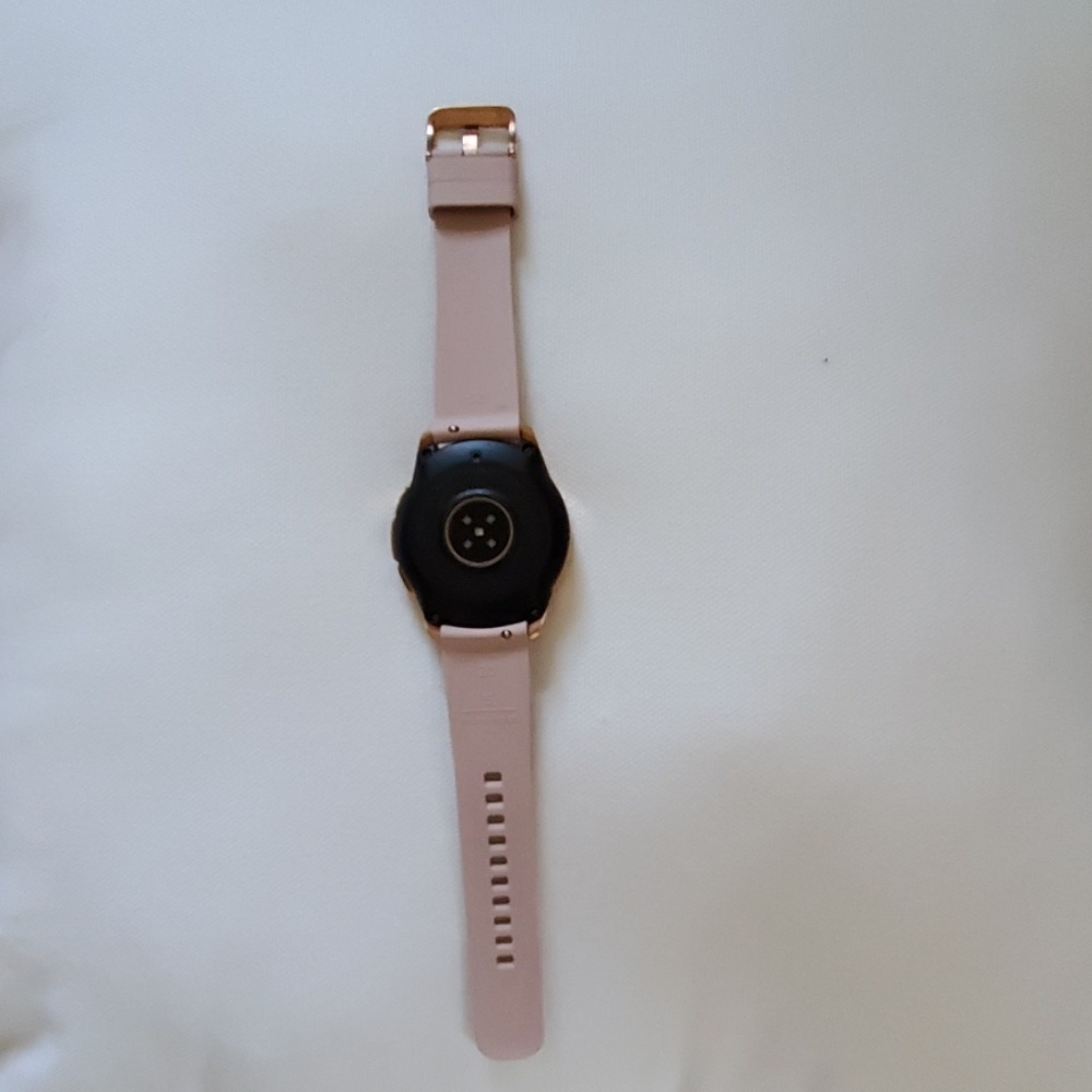 Samsung Watch - Picture 4 of 4